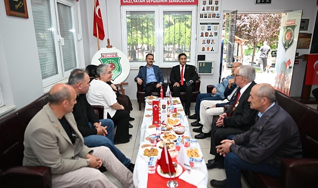 Vali Aktaş Gebze'de Şehit Yakınları ve Gazilerle Bayramlaştı