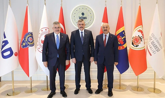 Gebze'ye Modern Kamu Hizmeti Yolda: Büyükgöz Ankara'da Dev Projeyi Konuştu