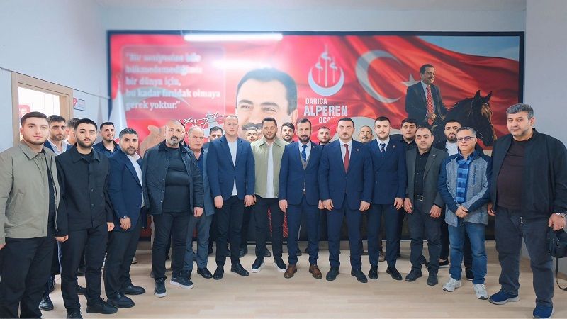 Darıca Alperen Ocakları'nda Bayrak Değişimi: Yeni İlçe Başkanı Adem Akkaş