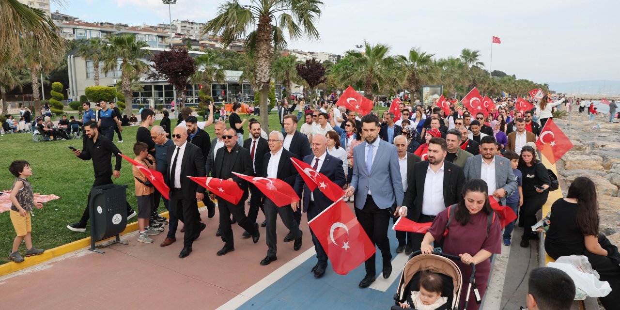 Darıca Sahilinde Muhteşem 19 Mayıs: Binler Şölende Buluştu